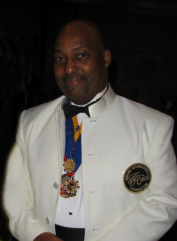 IMG_0178_Linwood.JPG - Linwood Watson, Gov 2003-2004